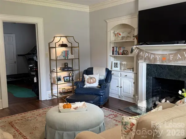 204 Kings Mountain ST, Clover, SC 29710