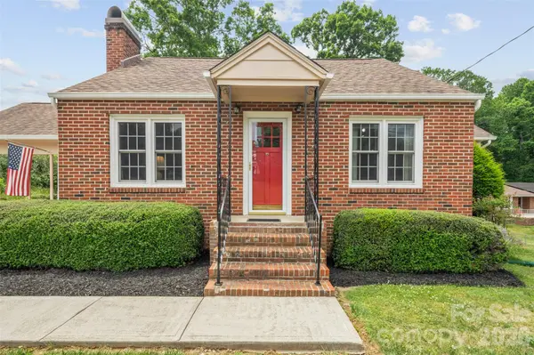 314 Old Leicester HWY, Asheville, NC 28806