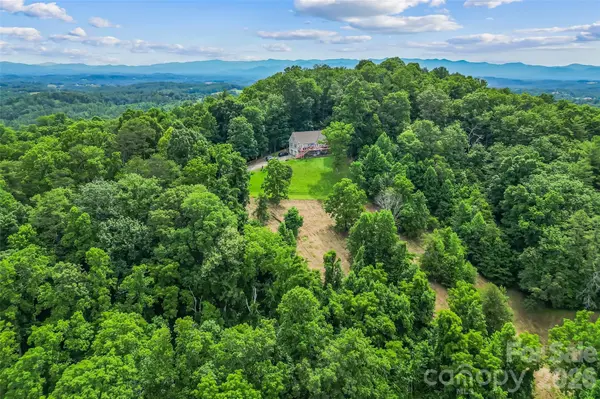70 Heslar WAY, Marshall, NC 28753