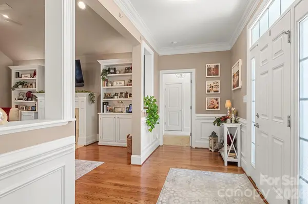 587 Amesbury DR, Mt Ulla, NC 28125