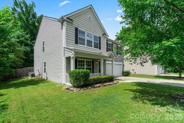 5229 Hawkins Meadow CT, Charlotte, NC 28213
