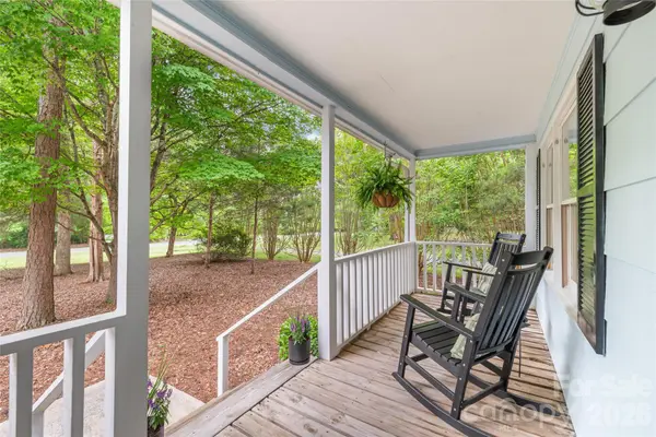 7012 Knotty Pine RD, Waxhaw, NC 28173
