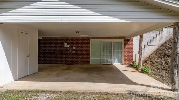 4073 NC 226A HWY, Marion, NC 28752