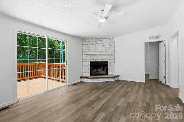135 Prevost ST, Waynesville, NC 28786