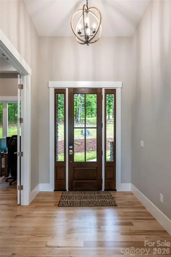128 Saddle Ridge DR, Alexander, NC 28701