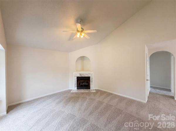 1841 Mission Oaks ST, Kannapolis, NC 28083