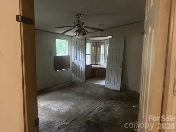 1018 Love Valley RD, Clover, SC 29710