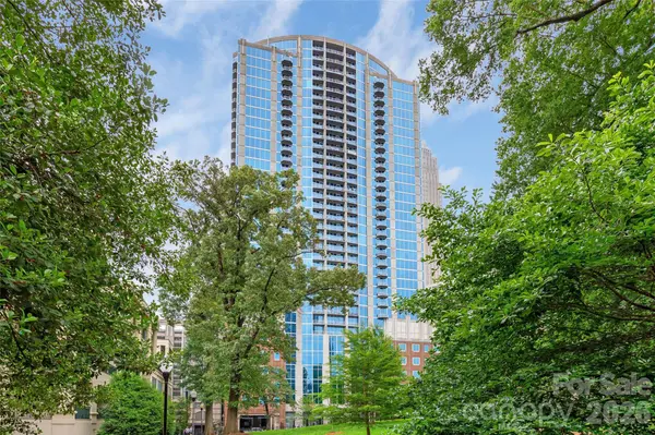 210 N Church ST #2006, Charlotte, NC 28202