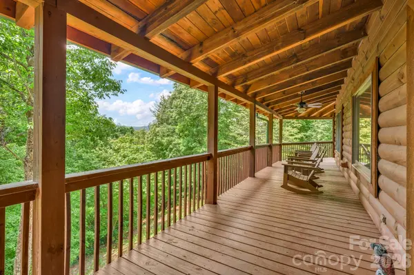 328 Nile Park DR, Blowing Rock, NC 28605