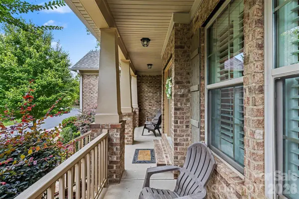 16524 Crosshaven DR, Charlotte, NC 28278