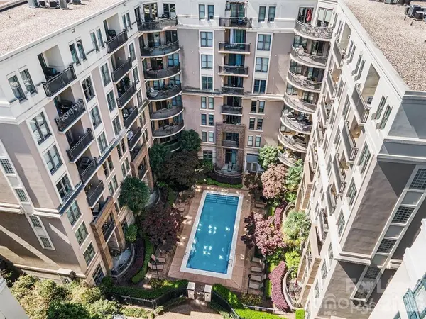 718 W Trade ST #707, Charlotte, NC 28202