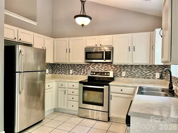6331 Nature Walk DR, Charlotte, NC 28212