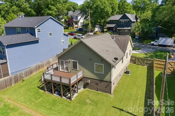 1742 Dunkirk DR, Charlotte, NC 28203