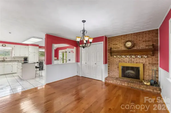 5305 Icard Ridge RD, Hickory, NC 28601