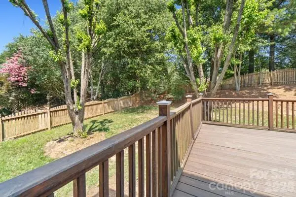 2328 Howerton CT, Charlotte, NC 28270