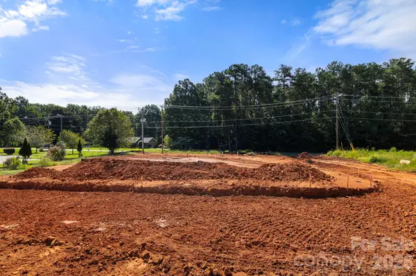 12417 Caldwell RD, Charlotte, NC 28213
