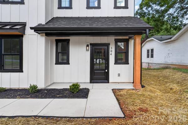 304 N 14th ST, Bessemer City, NC 28016