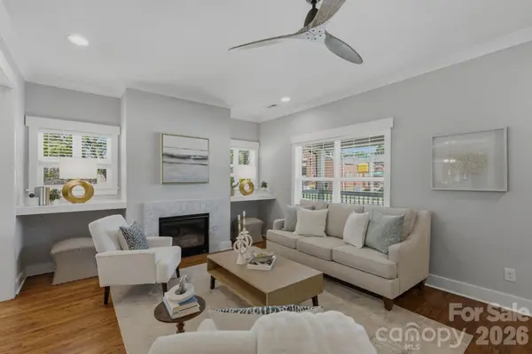 1416 Parkwood AVE, Charlotte, NC 28205