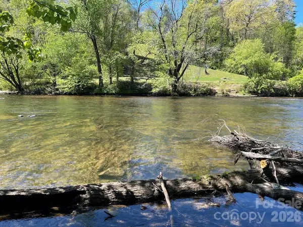 346 River Club DR, Cullowhee, NC 28723
