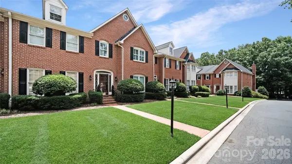 3524 Kylemore CT, Charlotte, NC 28210