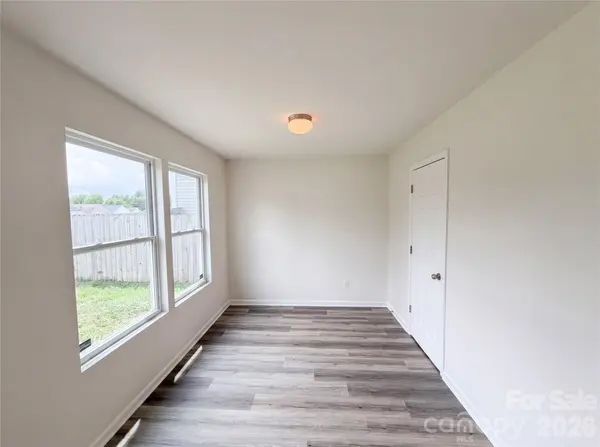 2534 Stream Bank DR, Charlotte, NC 28269