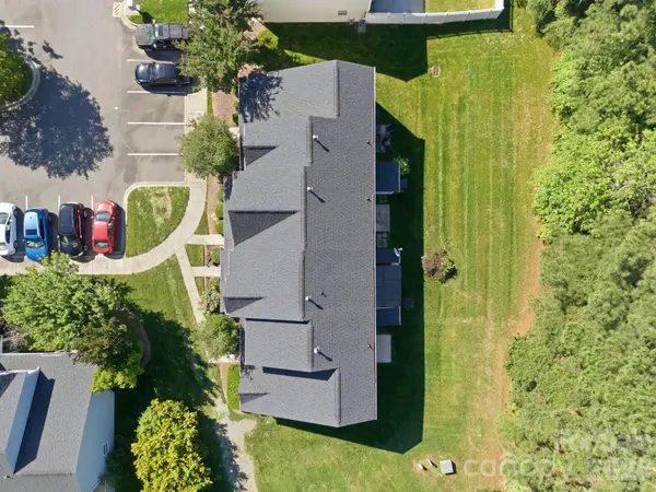 12368 Hennigan Place LN, Charlotte, NC 28214