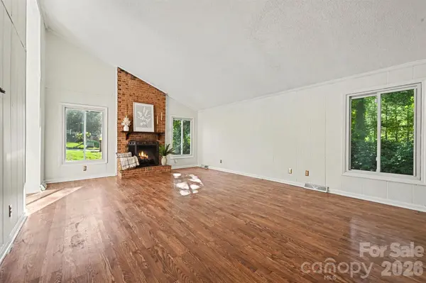 7944 Pawtuckett RD, Charlotte, NC 28214