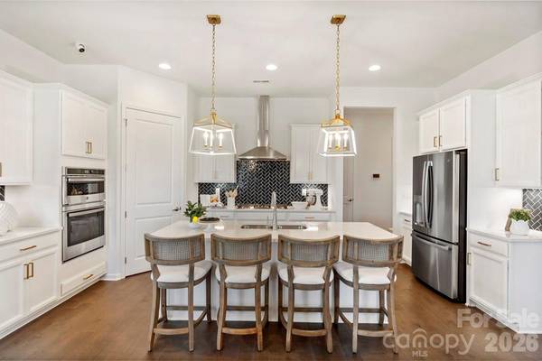1702 Hubert Graham WAY, Tega Cay, SC 29708