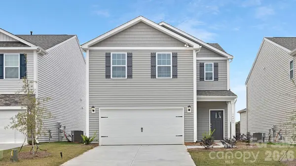 204 Hyder Ridge RD, Asheville, NC 28804