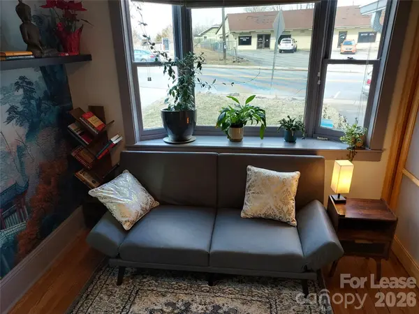 862 Haywood RD #5, Asheville, NC 28806