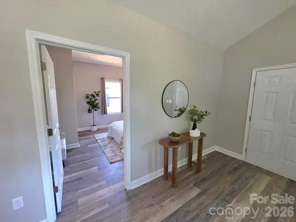 1105 8th ST, Statesville, NC 28677