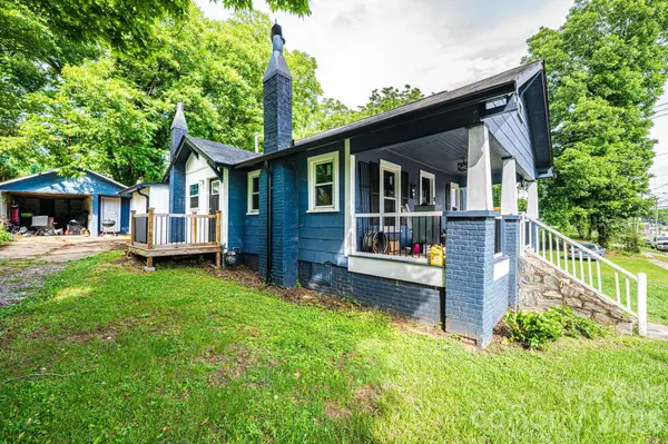 224 broadway ST NW, Lenoir, NC 28645