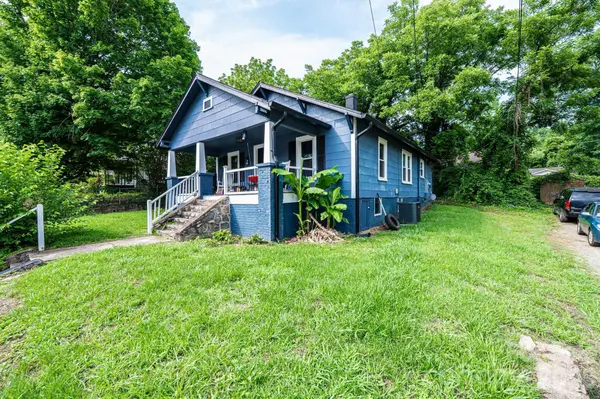 224 broadway ST NW, Lenoir, NC 28645
