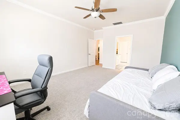 16033 Fieldstone TRCE, Charlotte, NC 28278