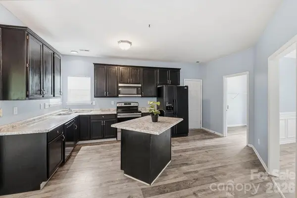9021 Cedar Run WAY, Charlotte, NC 28273