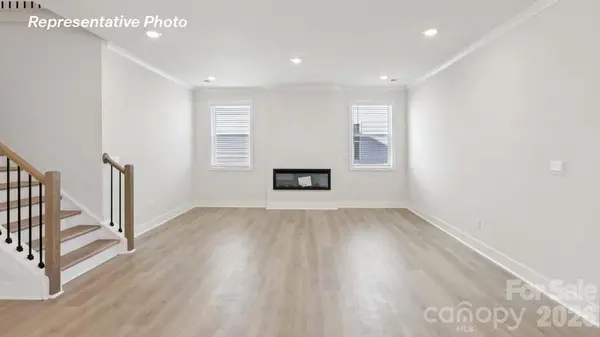 110 Waterfall Valley WAY, Mooresville, NC 28117