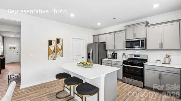106 Lakeside Ridge WAY, Mooresville, NC 28117