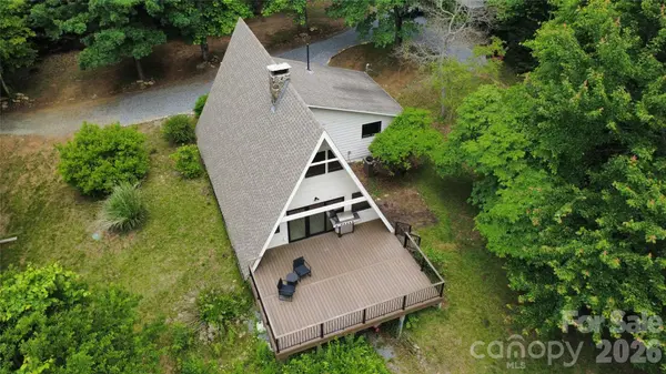 826 Shumont RD, Black Mountain, NC 28711