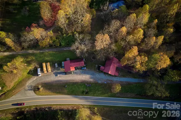 10811 Hwy 19 W HWY W, Bryson City, NC 28713