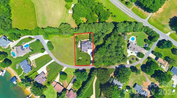 16000 Sunset DR, Huntersville, NC 28078