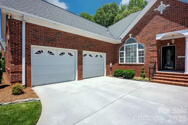 1256 Kennett AVE, Gastonia, NC 28054