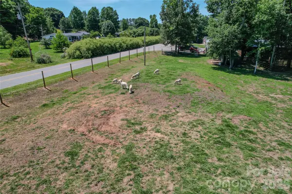 212 Turner RD, Rutherfordton, NC 28139