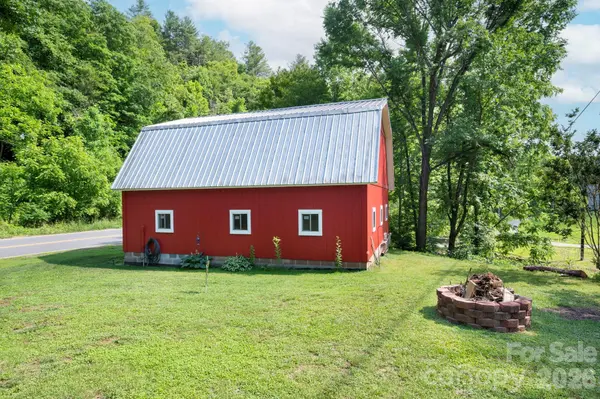2896 Old Mars Hill HWY, Weaverville, NC 28787