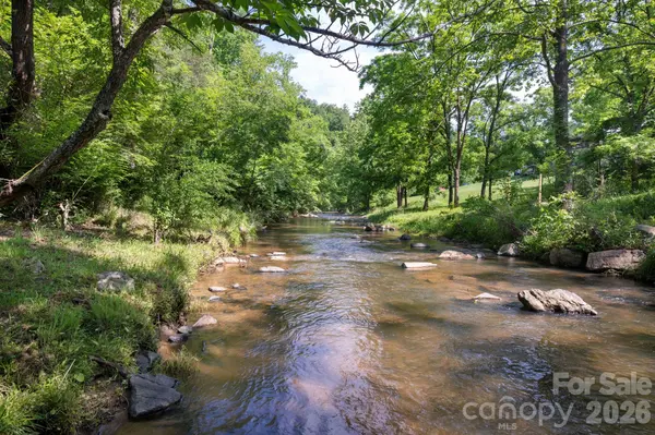 2896 Old Mars Hill HWY, Weaverville, NC 28787