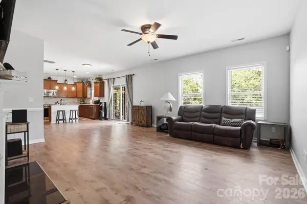 1231 Tranquil Falls LN, Matthews, NC 28104