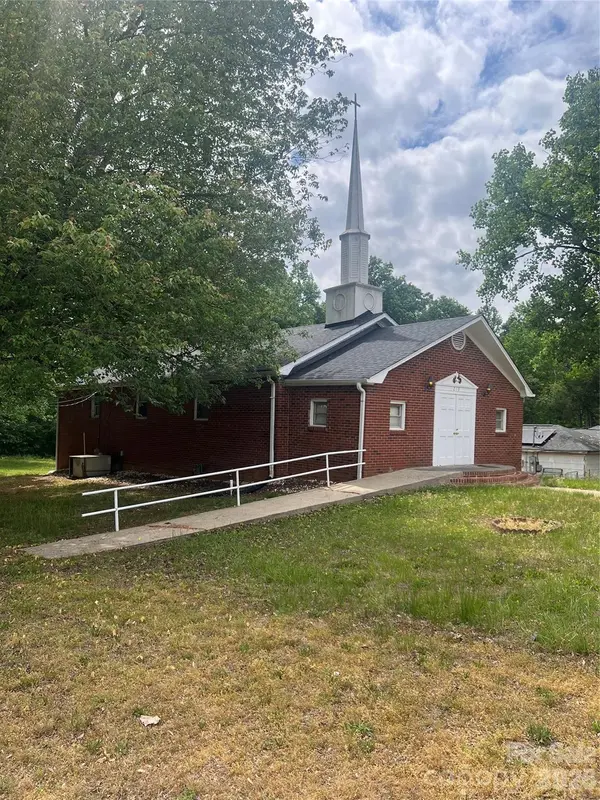 219 Jackson AVE, Lexington, NC 27295