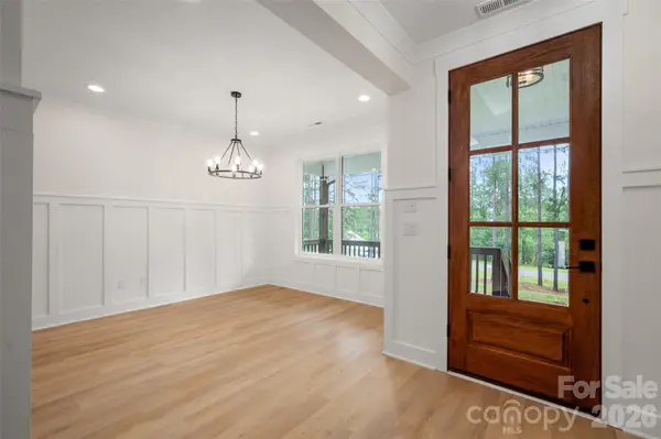 5072 Star Magnolia CT, Clover, SC 29710