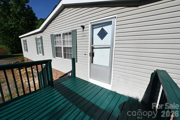 2835 Grace Hill DR, Granite Falls, NC 28630