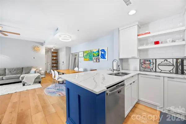 718 W Trade ST #603, Charlotte, NC 28202