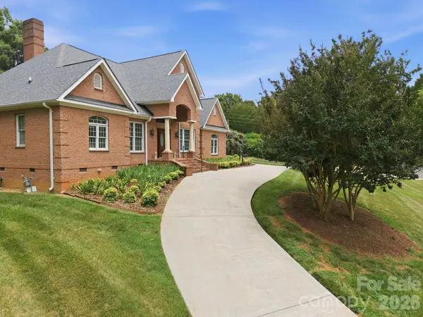 540 Hickory DR, Salisbury, NC 28144